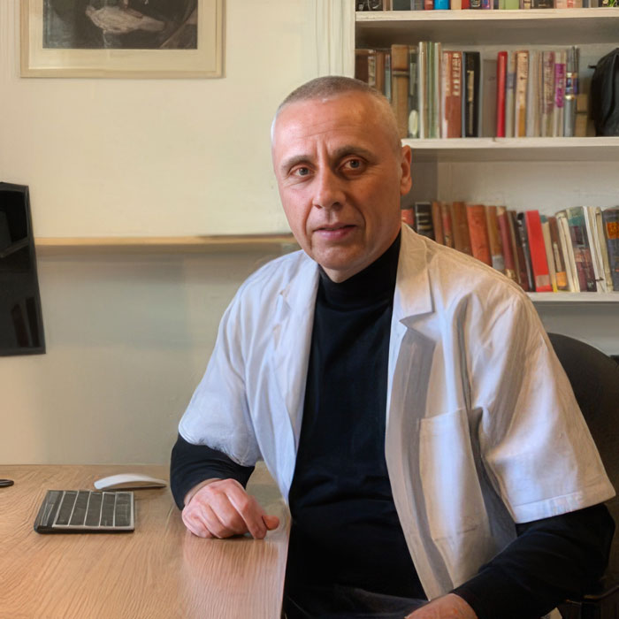 prof. dr. Tadej Strojnik, dr. med.